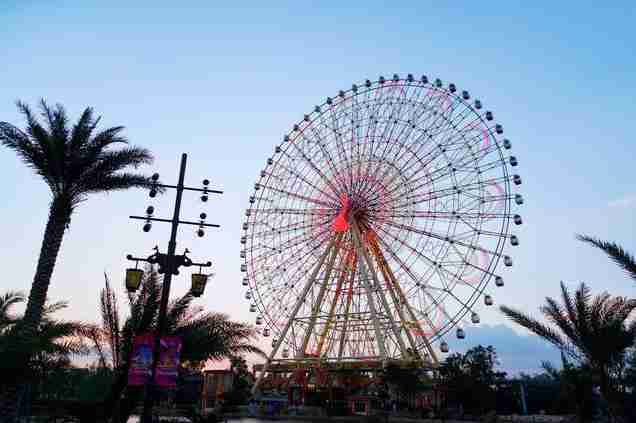 七彩云南欢乐世界怎么去 坐什么车可以到 七彩云南欢乐世界怎么去 坐什么车可以到