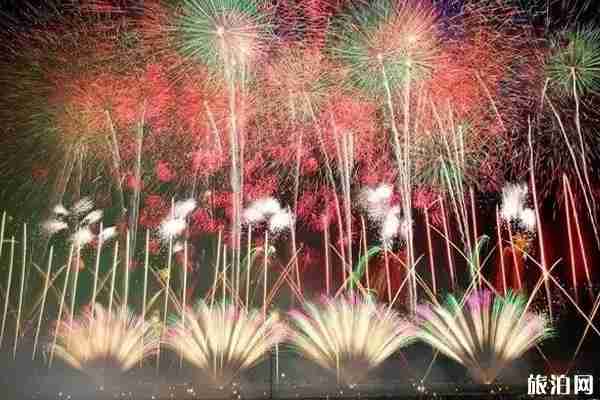 日本花火大会需要买票吗 花火大会如何选座位+怎么占座 日本花火大会需要买票吗 花火大会如何选座位+怎么占座