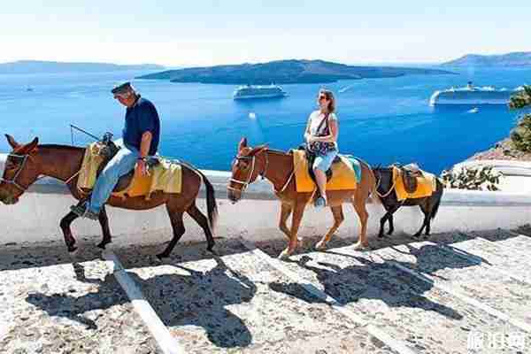 圣托里尼浪漫的地方有哪些 圣托里尼浪漫的地方有哪些