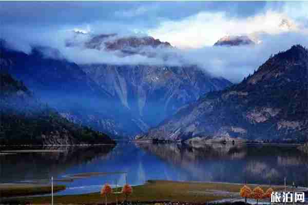 然乌湖游玩攻略