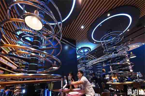 重庆网红失重餐厅在哪里 重庆渝中区来福士购物中心怎么去