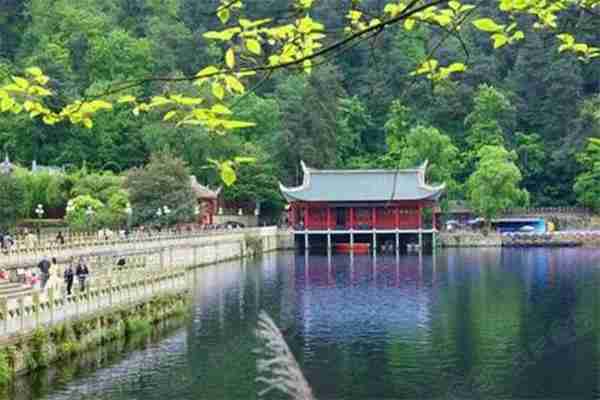 贵阳市区景点推荐