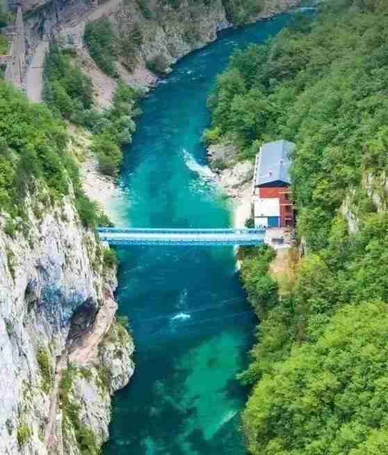 2018最新免簽和落地簽國家名單大全