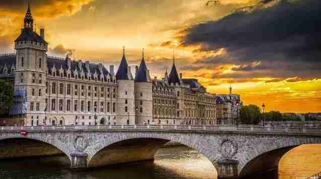 2018最新免簽和落地簽國家名單大全