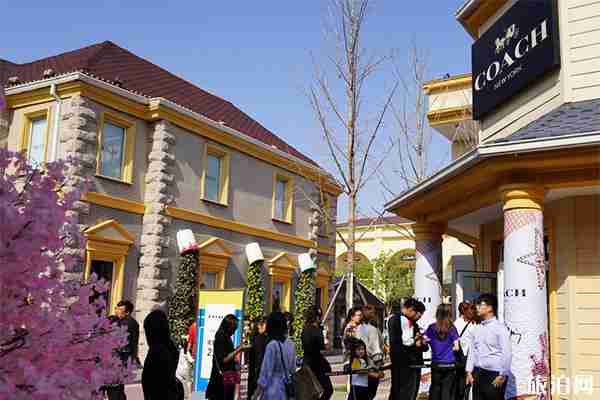 北京赛特奥特莱斯怎么样 营业时间+周边设施