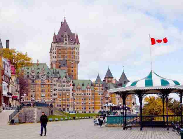 加拿大签证网上申请和签证中心递交哪个更快 加拿大签证网上申请和签证中心递交哪个更快