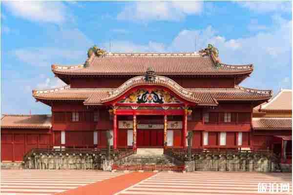 日本首里城大火最新消息 日本冲绳首里城大火烧毁情况