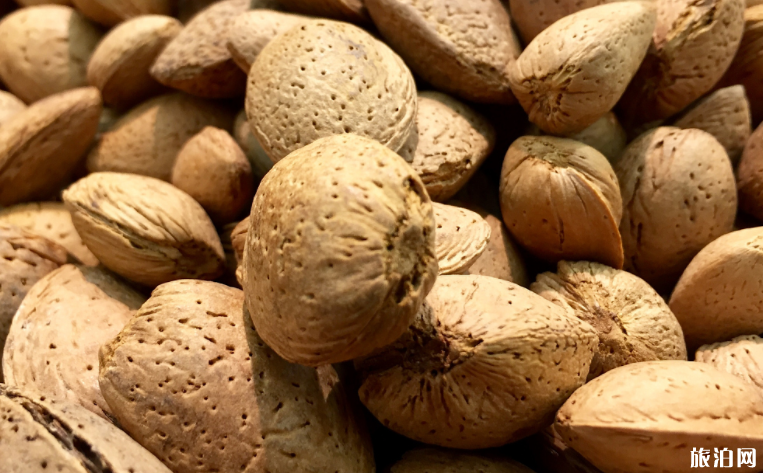 去迪拜帶什么禮物回來