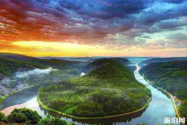 跟團游和自由行(半自助)的區(qū)別 贏利點 跟團游和自由行(半自助)的區(qū)別 贏利點