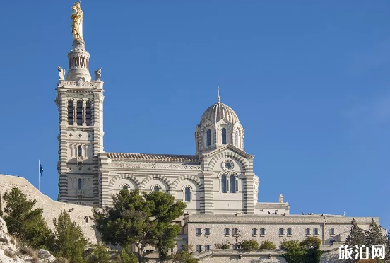 法國自駕游全攻略 法國的交通規(guī)則是怎么樣的