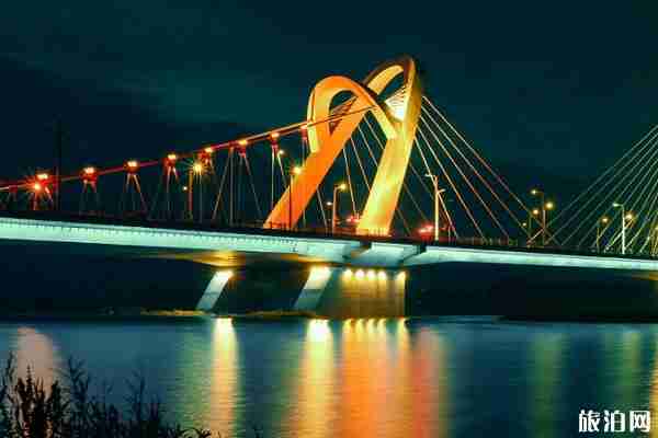 南昌一江两岸灯光秀最佳观赏点 南昌一江两岸灯光秀最佳观赏点