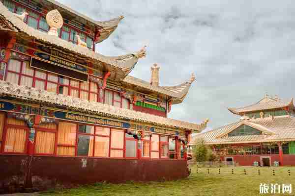 亚青寺在四川省什么地方 可以进去吗 亚青寺在四川省什么地方 可以进去吗