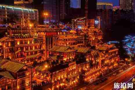 洪崖洞哪里拍照好看 洪崖洞附近美食推薦