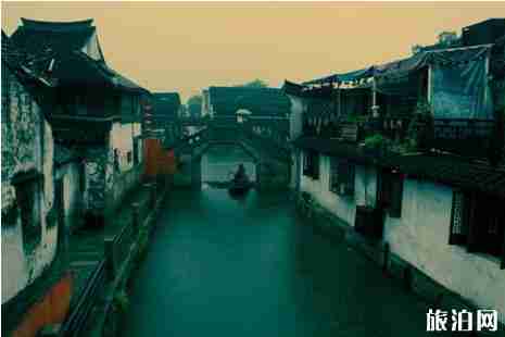 哪些地方下雨天更好玩 哪些地方下雨天更好玩