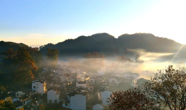 婺源石城红枫叶几月最佳赏枫