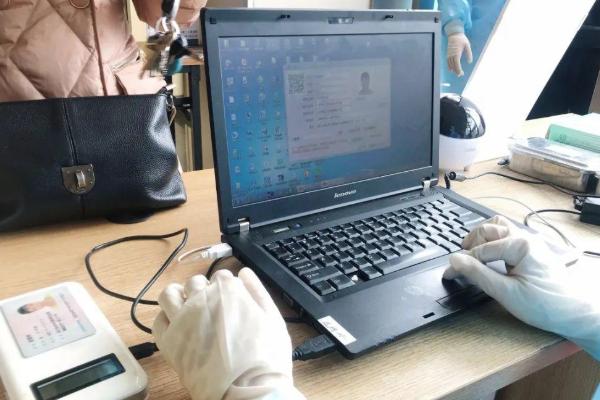 老人没有智能手机出行怎么用健康码 老人没有健康码怎么办 老人没有智能手机出行怎么用健康码 老人没有健康码怎么办