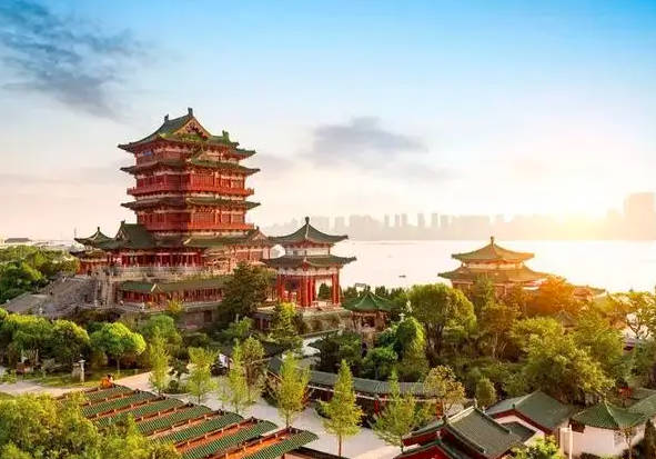 滕王阁在哪个城市哪个省，江西省南昌市（带你全面了解滕王阁）