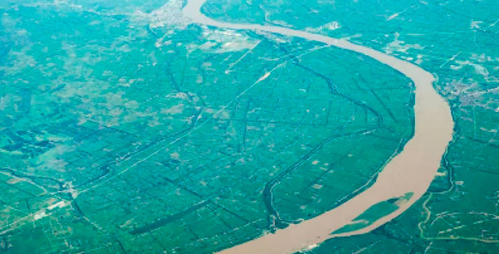 长江汇入的是什么海，东海（必考常识）