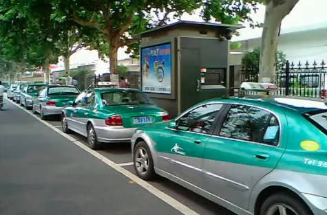 杭州出租车起步价，13元/3公里（2022春节期间杭州出租车收费标准）