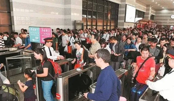 高铁提前多久检票进站，什么时候停止检票（检票时间）