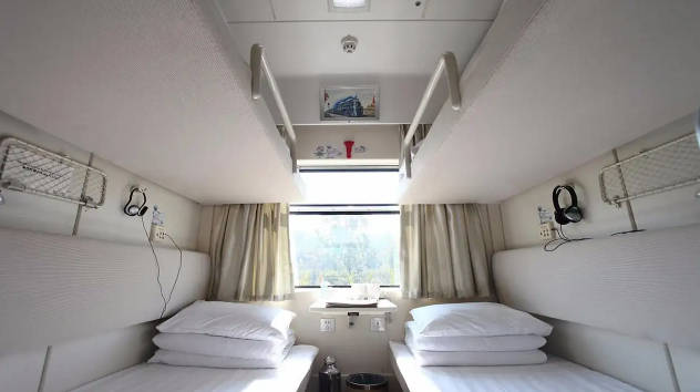 火车卧铺座位分布图,硬卧,软卧一个隔间分别是4,6个床位