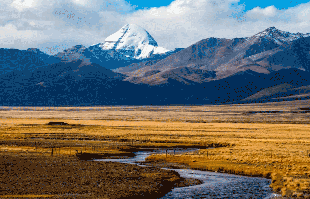 九月旅游景点推荐国内 秋天去哪儿旅游最好