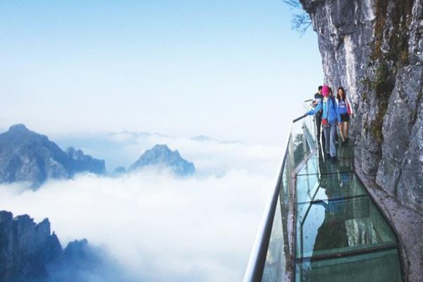 张家界玻璃栈道和玻璃桥哪个好玩