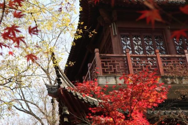 南京棲霞山游玩攻略 南京棲霞山游玩攻略