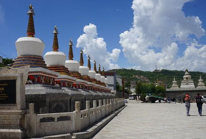 塔爾寺在哪里 及簡介 