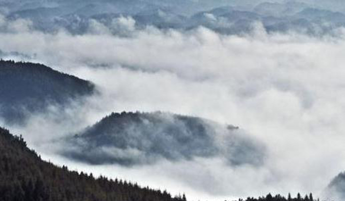 湖北省利川市哪里避暑好 湖北省利川市避暑景点