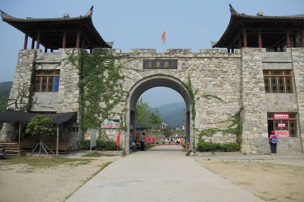 木兰清凉寨景区电话 武汉清凉寨门票价格