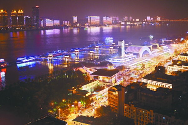 汉口江滩有什么好玩的