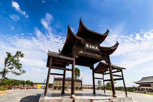 凤娃古寨的门票是多少 什么时候开放