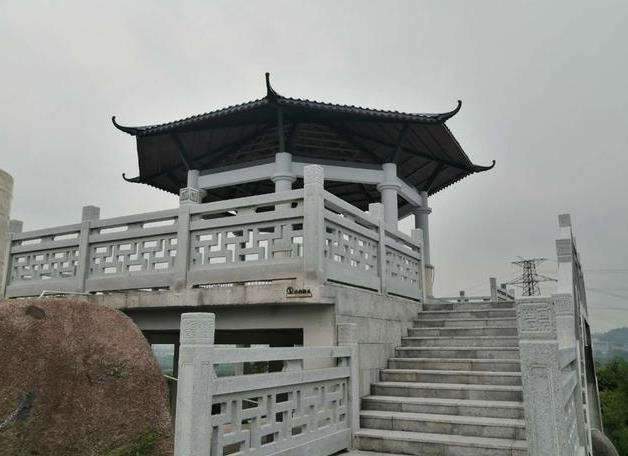 石岩湖寺庙图片