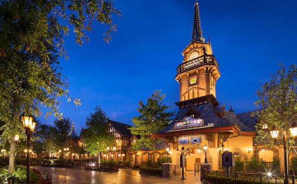 上海迪士尼乐园游乐项目:梦幻世界小飞侠天空奇遇记