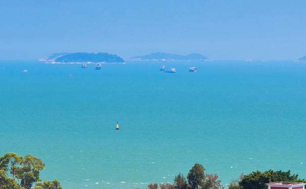 國內(nèi)冬季不冷的城市推薦:福建廈門