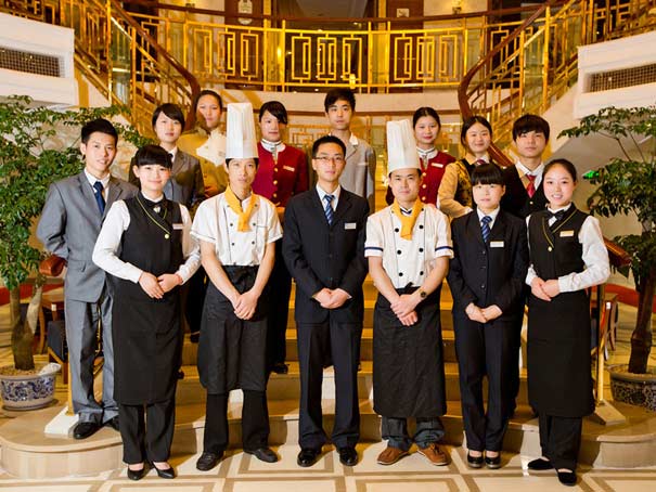 總統(tǒng)系列三峽游輪服務(wù)人員(總統(tǒng)七號)