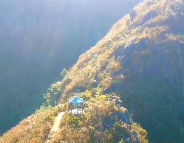 重慶周邊紅葉自駕游路線1:唐家河紅葉途經景點金子山 重慶周邊紅葉自駕游路線1:唐家河紅葉途經景點金子山