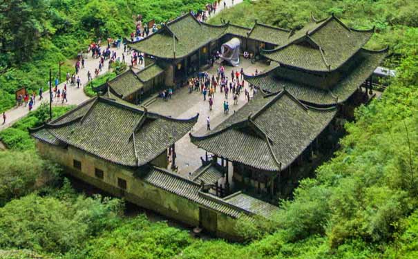 去重慶旅游怎么玩：重慶武隆天生三橋
