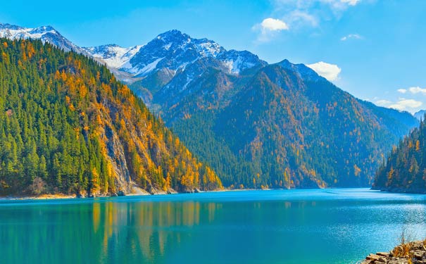 從重慶到九寨溝多遠(yuǎn)，要多久