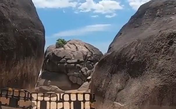 天涯海角進步石