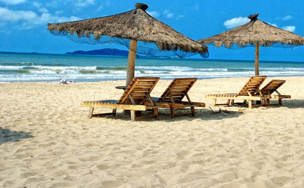 冬季去海南三亞旅游必備物品：亞龍灣