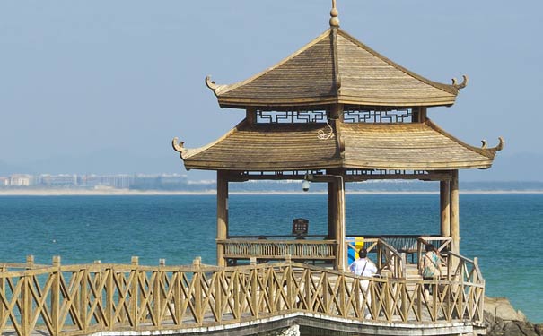 三亞旅游:蜈支洲島情人橋 三亞旅游:蜈支洲島情人橋